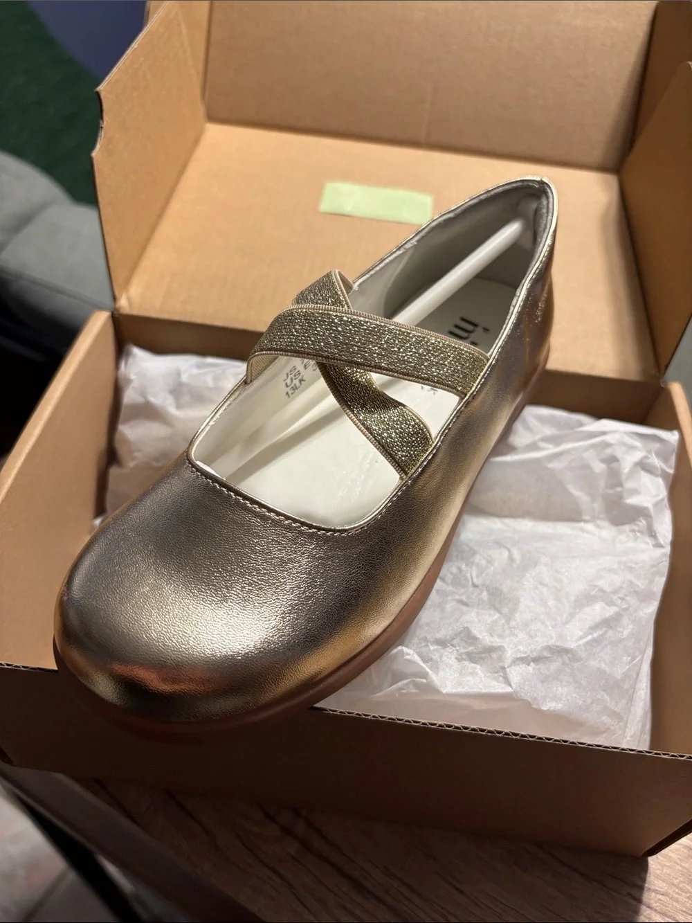 Girls Metallic Gold Mary Jane with Glitter Cross-Strap